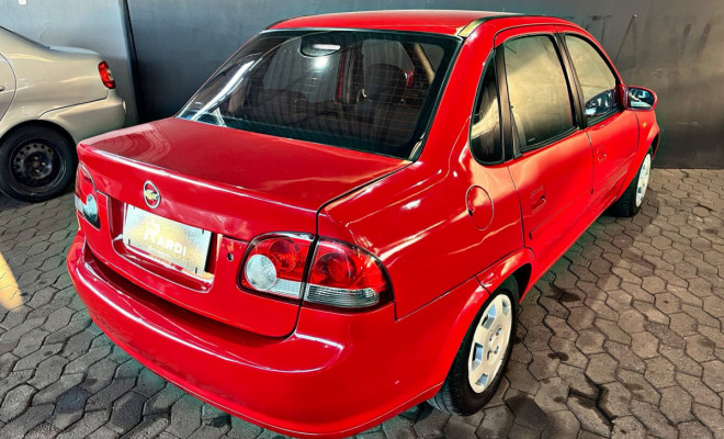 GM - Chevrolet Classic Life/LS 1.0 VHC FlexP. 4p 2014 Flex-1