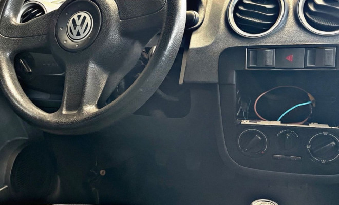 VW - VolksWagen Gol City (Trend) 1.0 Mi Total Flex 8V 2p 2006 Flex-3