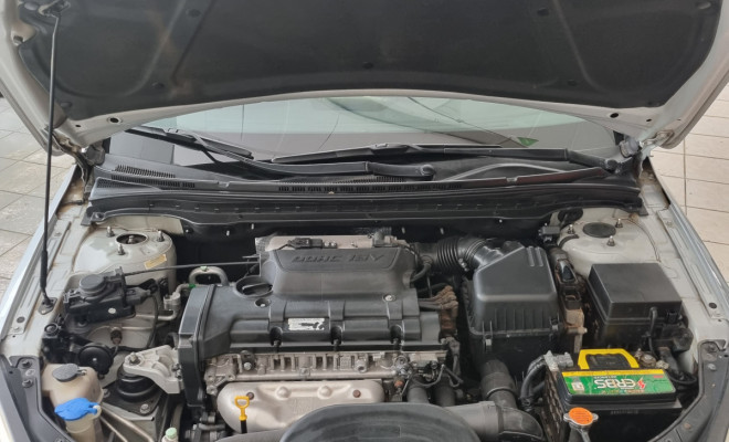 Hyundai i30 2.0 16V 145cv 5p Mec. 2010 Flex-8