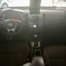Kia Motors Cerato 1.6 16V Aut. 2011 Gasolina-4