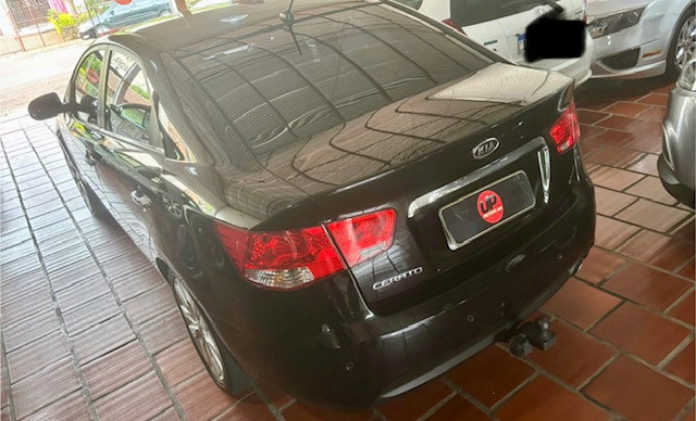 Kia Motors Cerato 1.6 16V Aut. 2011 Gasolina-2