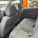 VW - VolksWagen Gol (novo) 1.0 Mi Total Flex 8V 4p 2011 Flex-8