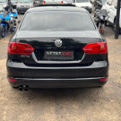 VW - VolksWagen JETTA Comfortline 2.0 T.Flex 8V 4p Tipt. 2013 Flex-4