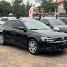 VW - VolksWagen JETTA Comfortline 2.0 T.Flex 8V 4p Tipt. 2013 Flex-0