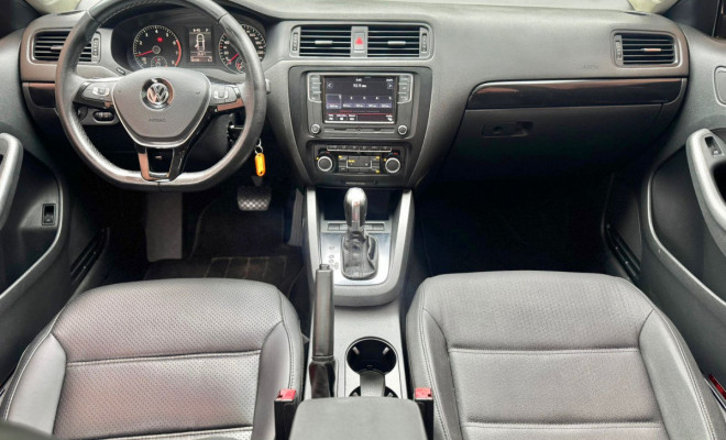 VW - VolksWagen JETTA Comfortline 2.0 T.Flex 8V 4p Tipt. 2013 Flex-6