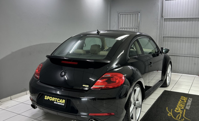 VW - VolksWagen Fusca 2.0 TSI 16V Aut. 2013 Gasolina-5