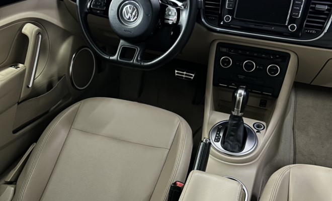 VW - VolksWagen Fusca 2.0 TSI 16V Aut. 2013 Gasolina-4
