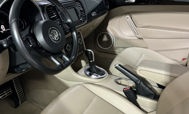 VW - VolksWagen Fusca 2.0 TSI 16V Aut. 2013 Gasolina-1