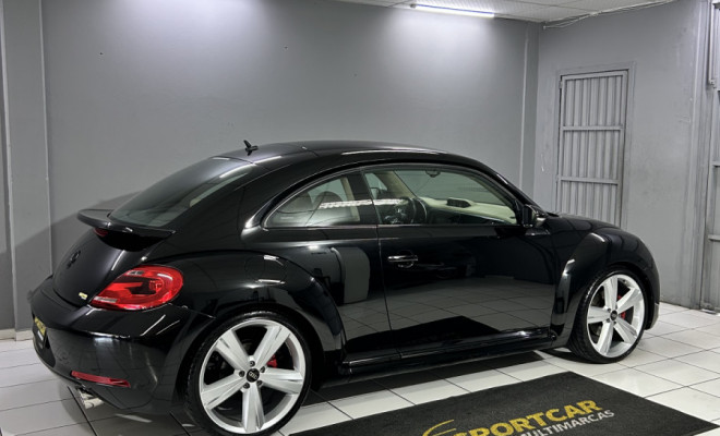 VW - VolksWagen Fusca 2.0 TSI 16V Aut. 2013 Gasolina-6