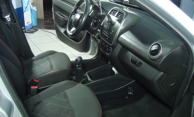 Renault KWID Zen 1.0 Flex 12V 5p Mec. 2019 Flex-8