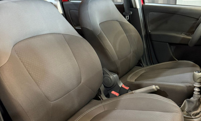 Fiat Grand Siena ATTRAC. 1.4 EVO F.Flex 8V 2014 Flex-12