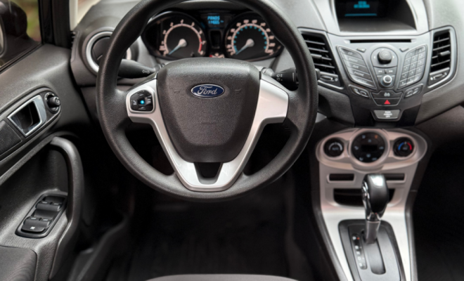 Ford Fiesta Sedan SE 1.6 16V Flex 4p 2014 Flex-6