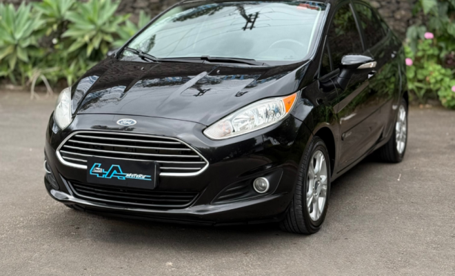 Ford Fiesta Sedan SE 1.6 16V Flex 4p 2014 Flex