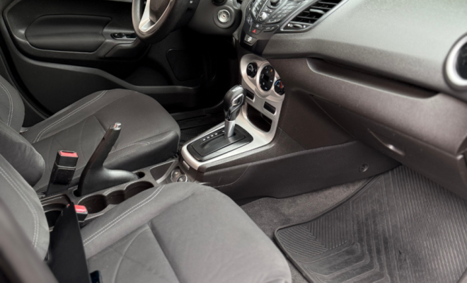 Ford Fiesta Sedan SE 1.6 16V Flex 4p 2014 Flex-10