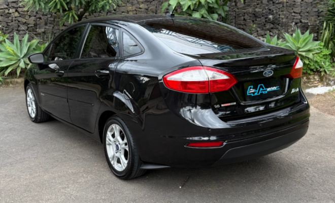 Ford Fiesta Sedan SE 1.6 16V Flex 4p 2014 Flex-12
