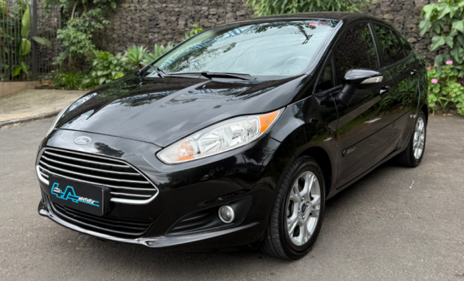 Ford Fiesta Sedan SE 1.6 16V Flex 4p 2014 Flex-0