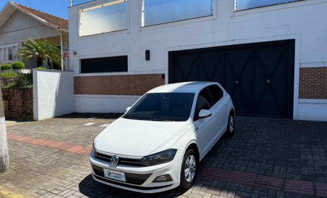 VW - VolksWagen Polo Comfort. 200 TSI 1.0 Flex 12V Aut. 2018 Flex-0