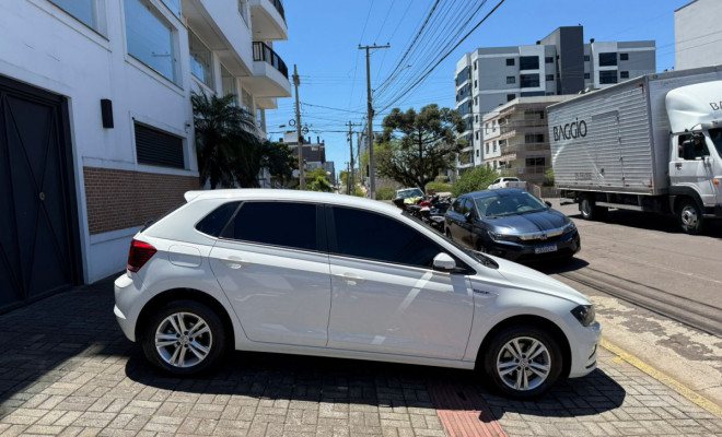 VW - VolksWagen Polo Comfort. 200 TSI 1.0 Flex 12V Aut. 2018 Flex-2