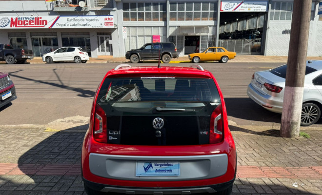 VW - VolksWagen up! cross 1.0 TSI Total Flex 12V 5p 2017 Flex-4