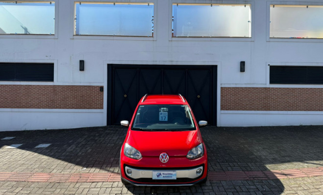 VW - VolksWagen up! cross 1.0 TSI Total Flex 12V 5p 2017 Flex