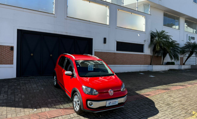 VW - VolksWagen up! cross 1.0 TSI Total Flex 12V 5p 2017 Flex-0