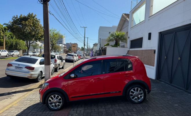 VW - VolksWagen up! cross 1.0 TSI Total Flex 12V 5p 2017 Flex-3