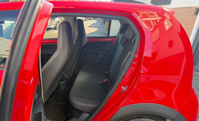 VW - VolksWagen up! cross 1.0 TSI Total Flex 12V 5p 2017 Flex-7