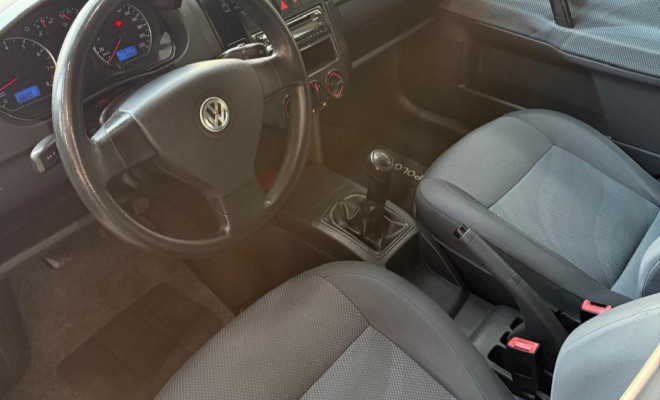 VW - VolksWagen Polo 1.6 E-Flex-4