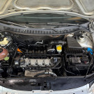 VW - VolksWagen Polo 1.6 E-Flex-6