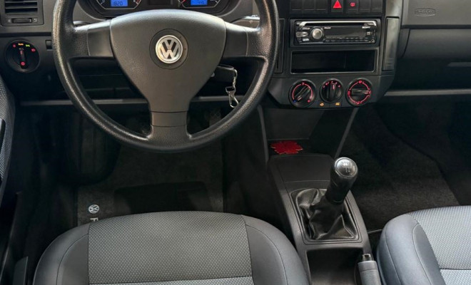 VW - VolksWagen Polo 1.6 E-Flex-3