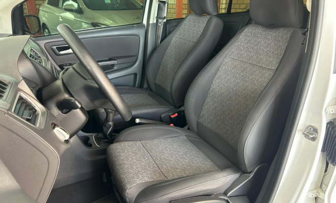 VW - VolksWagen Fox 1.0 Mi Total Flex 8V 5p 2014 Flex-9