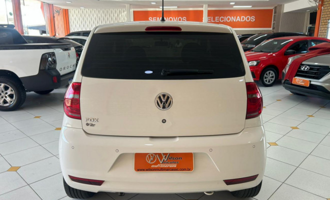 VW - VolksWagen Fox 1.0 Mi Total Flex 8V 5p 2014 Flex-3