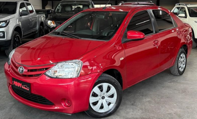 Toyota ETIOS XS Sedan 1.5