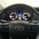 Toyota Hilux SW4 SRX 2024 Diesel 4x4 Automática — luxo, potência e segurança em um só SUV.-3