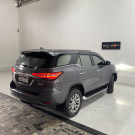 Toyota Hilux SW4 SRX 2024 Diesel 4x4 Automática — luxo, potência e segurança em um só SUV.-18