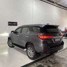 Toyota Hilux SW4 SRX 2024 Diesel 4x4 Automática — luxo, potência e segurança em um só SUV.-16
