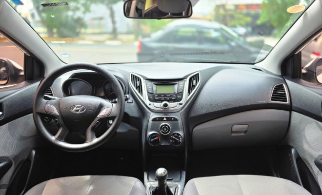 Hyundai HB20S C.Plus/C.Style1.0 Flex 12V Mec. 4P 2014 Flex-1