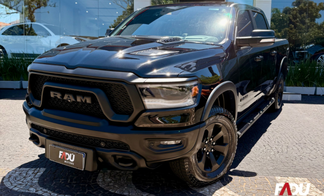RAM 1500 REBEL 5.7 HEMI CD V8 4x4 Aut. 2022 Gasolina