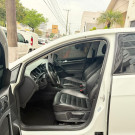 VW - VolksWagen Golf Highline 1.4 TSI 140cv Aut. 2014 Gasolina-6