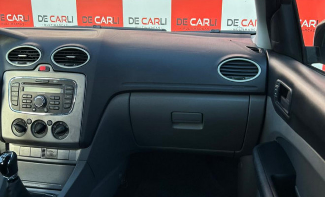 Ford Focus 1.6 S/SE/SE Plus Flex 8V/16V  5p 2013 Flex-11
