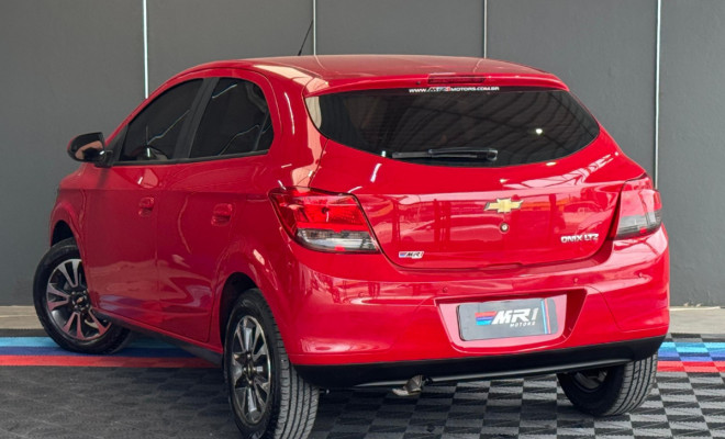 GM - Chevrolet ONIX HATCH LTZ 1.4 8V FlexPower 5p Aut. 2016 Flex-1
