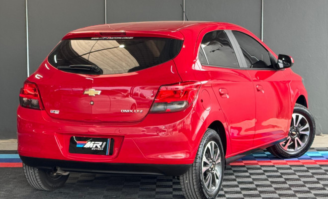 GM - Chevrolet ONIX HATCH LTZ 1.4 8V FlexPower 5p Aut. 2016 Flex-7