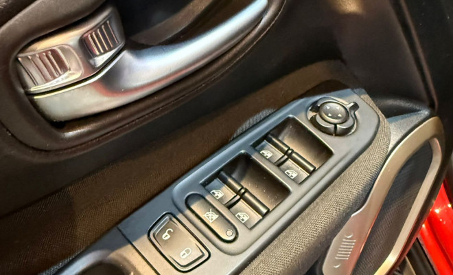 Jeep Renegade1.8 4x2 Flex 16V Aut. 2016 Flex-10