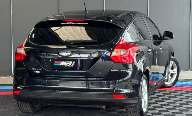 Ford Focus 1.6 S/SE/SE Plus Flex 8V/16V  5p 2014 Flex-7