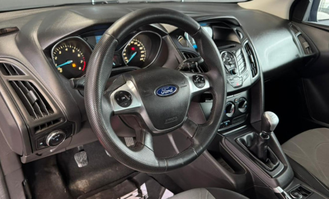 Ford Focus 1.6 S/SE/SE Plus Flex 8V/16V  5p 2014 Flex-0