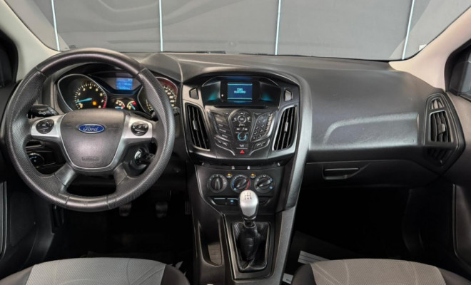 Ford Focus 1.6 S/SE/SE Plus Flex 8V/16V  5p 2014 Flex-3