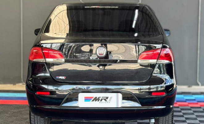 Fiat Siena Celebration 1.0 Fire Flex 8V 4p 2011 Flex-4