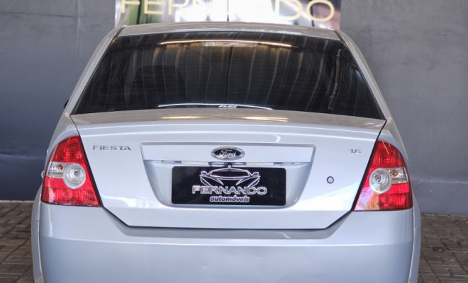Ford Fiesta Sed. 1.6 8V Flex 4p 2009 Flex-4