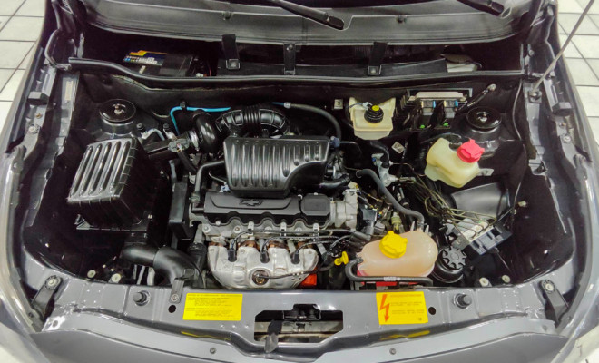 GM - Chevrolet MONTANA LS 1.4 ECONOFLEX 8V 2p 2018 Flex-12
