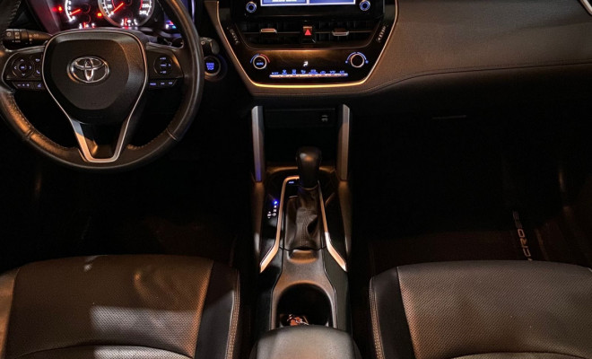 Toyota Corolla Cross XRE 2.0 16V Flex Aut. 2022 Flex-1